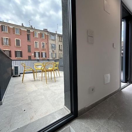 Kibilu Luxury Apt With Terrace, Isola District And Near Garibaldi Station ميلان المظهر الخارجي الصورة